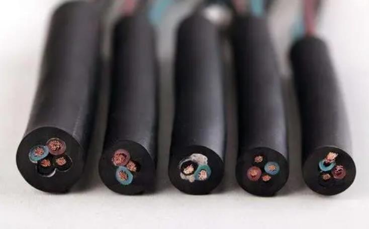 環(huán)市牌電纜教你了解交聯(lián)電力電纜造成試驗過程中突然出現(xiàn)假擊穿現(xiàn)象